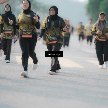 Runner Photo 6403626