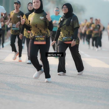 Runner Photo 6403646