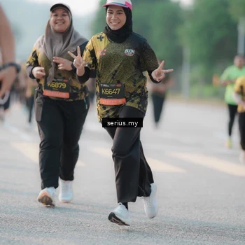 Runner Photo 6403662