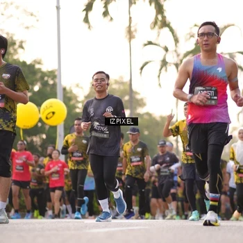Runner Photo 6403664