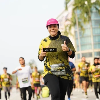 Runner Photo 6403669