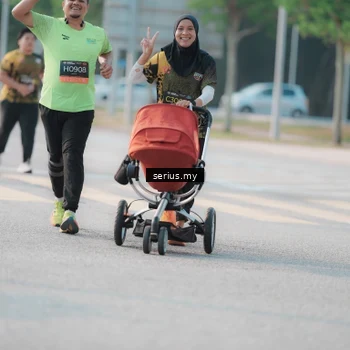 Runner Photo 6403672