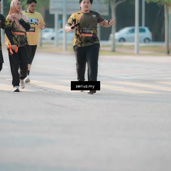 Runner Photo 6403722