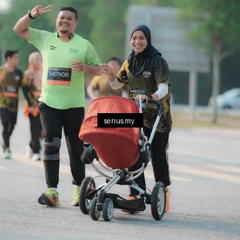 Runner Photo 6403723