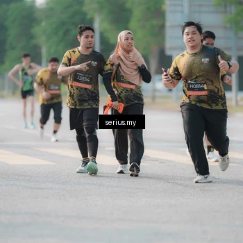Runner Photo 6403749