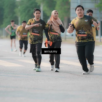 Runner Photo 6403750