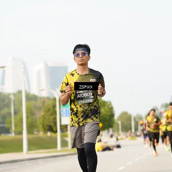 Runner Photo 6403762