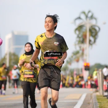 Runner Photo 6403790