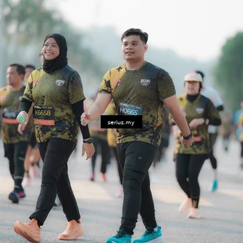 Runner Photo 6403810