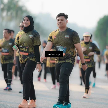 Runner Photo 6403817
