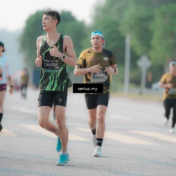 Runner Photo 6403830