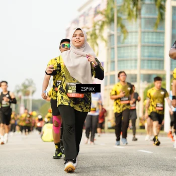 Runner Photo 6403835