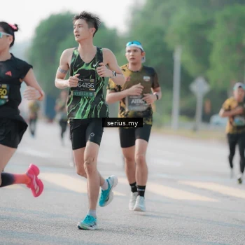 Runner Photo 6403858