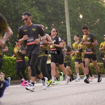 Runner Photo 6403862