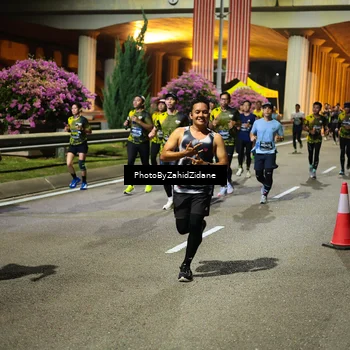 Runner Photo 6403887