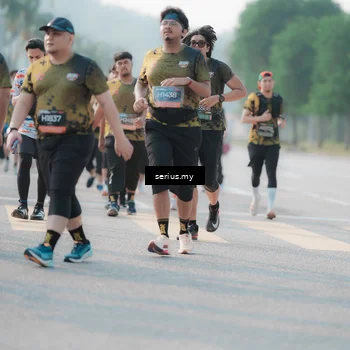 Runner Photo 6403888