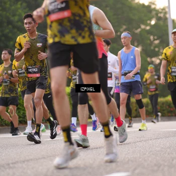 Runner Photo 6403943