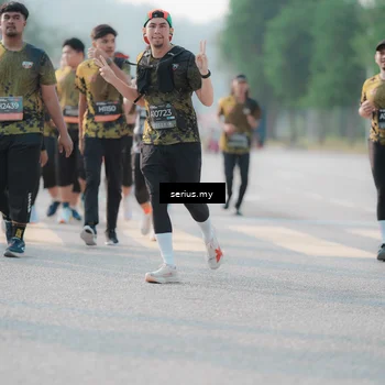 Runner Photo 6403946