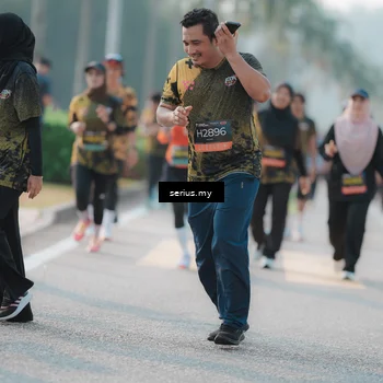 Runner Photo 6403958