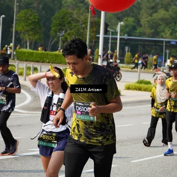 Runner Photo 6403963