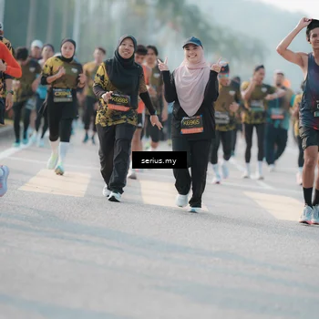 Runner Photo 6403970