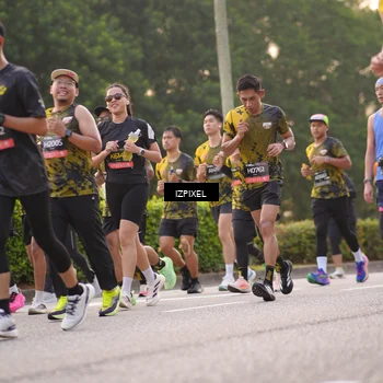 Runner Photo 6403972