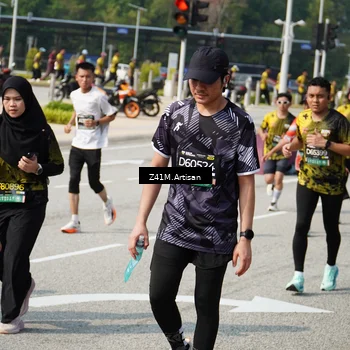 Runner Photo 6403982