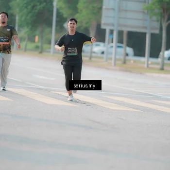 Runner Photo 6404012