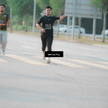 Runner Photo 6404018