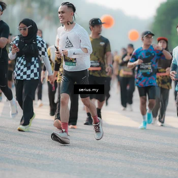 Runner Photo 6404091