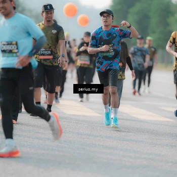 Runner Photo 6404095