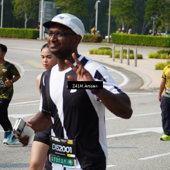 Runner Photo 6404108