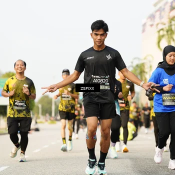 Runner Photo 6404117