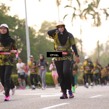Runner Photo 6404140
