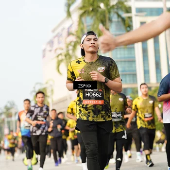 Runner Photo 6404285