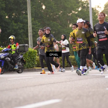 Runner Photo 6404290