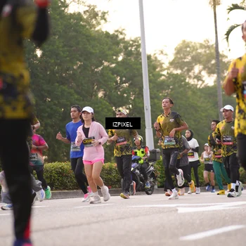 Runner Photo 6404297