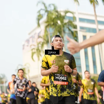 Runner Photo 6404322