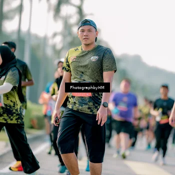 Runner Photo 6404358