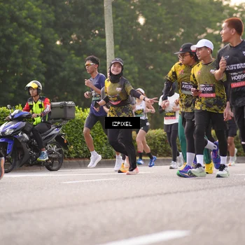 Runner Photo 6404372