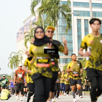 Runner Photo 6404487