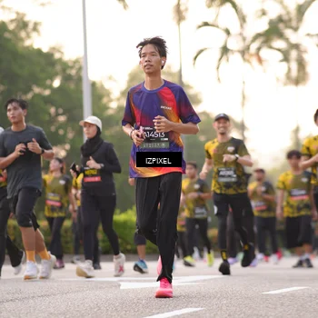 Runner Photo 6404492