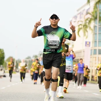 Runner Photo 6404532