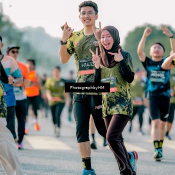 Runner Photo 6404576