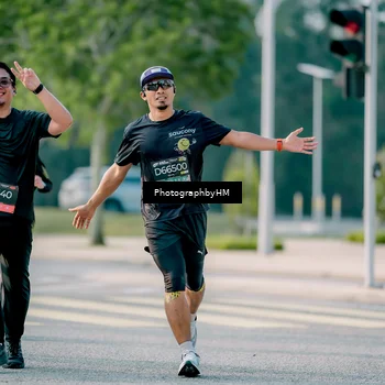 Runner Photo 6404611