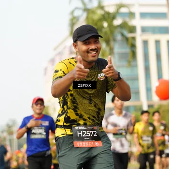 Runner Photo 6404643