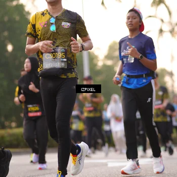 Runner Photo 6404644