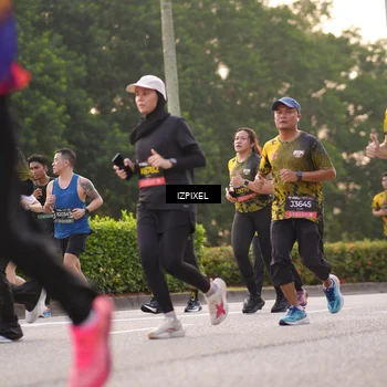 Runner Photo 6404664