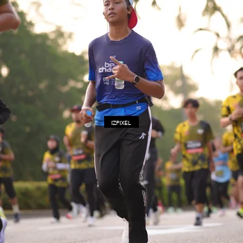 Runner Photo 6404673