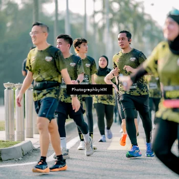 Runner Photo 6404675